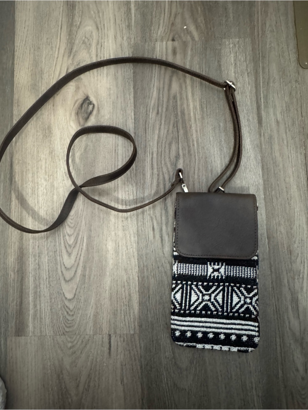 Thirty-One Small Call Me Crossbody Purse Handbag - Rio Weave Phone Western